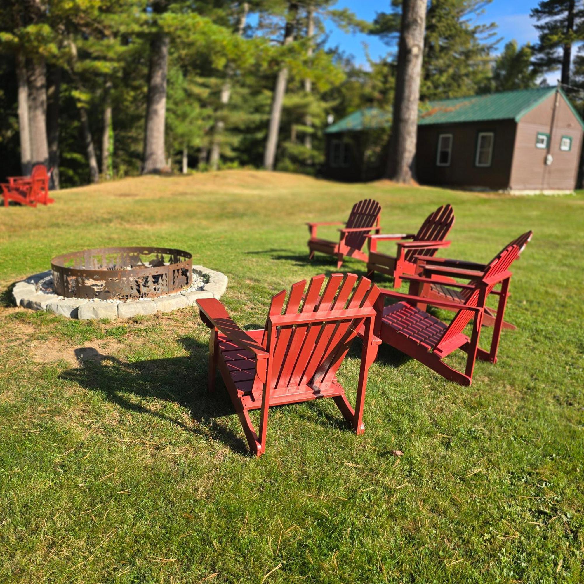Paddler'S Rest Lakeside Cabins And Motel Long Lake Exteriér fotografie