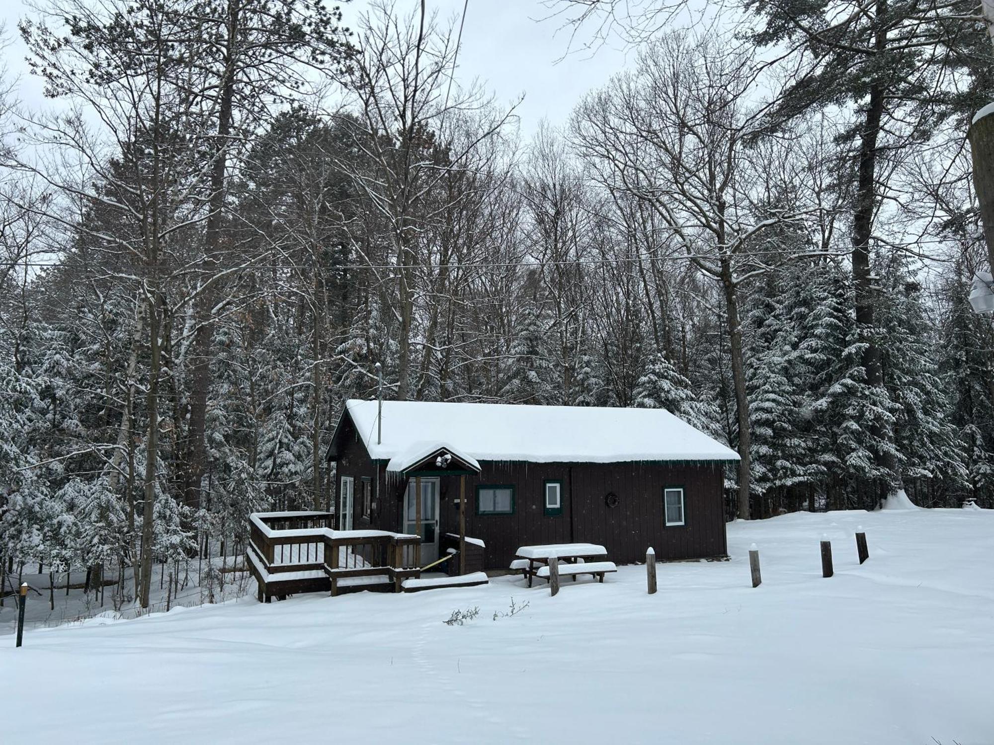 Paddler'S Rest Lakeside Cabins And Motel Long Lake Exteriér fotografie